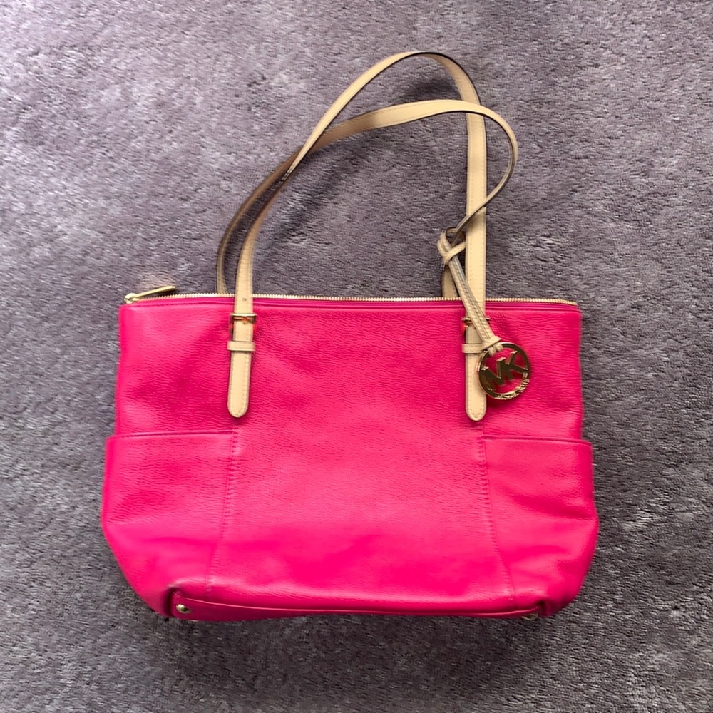 Michael Kors purse